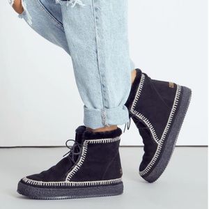 Laidback London Argo Booties